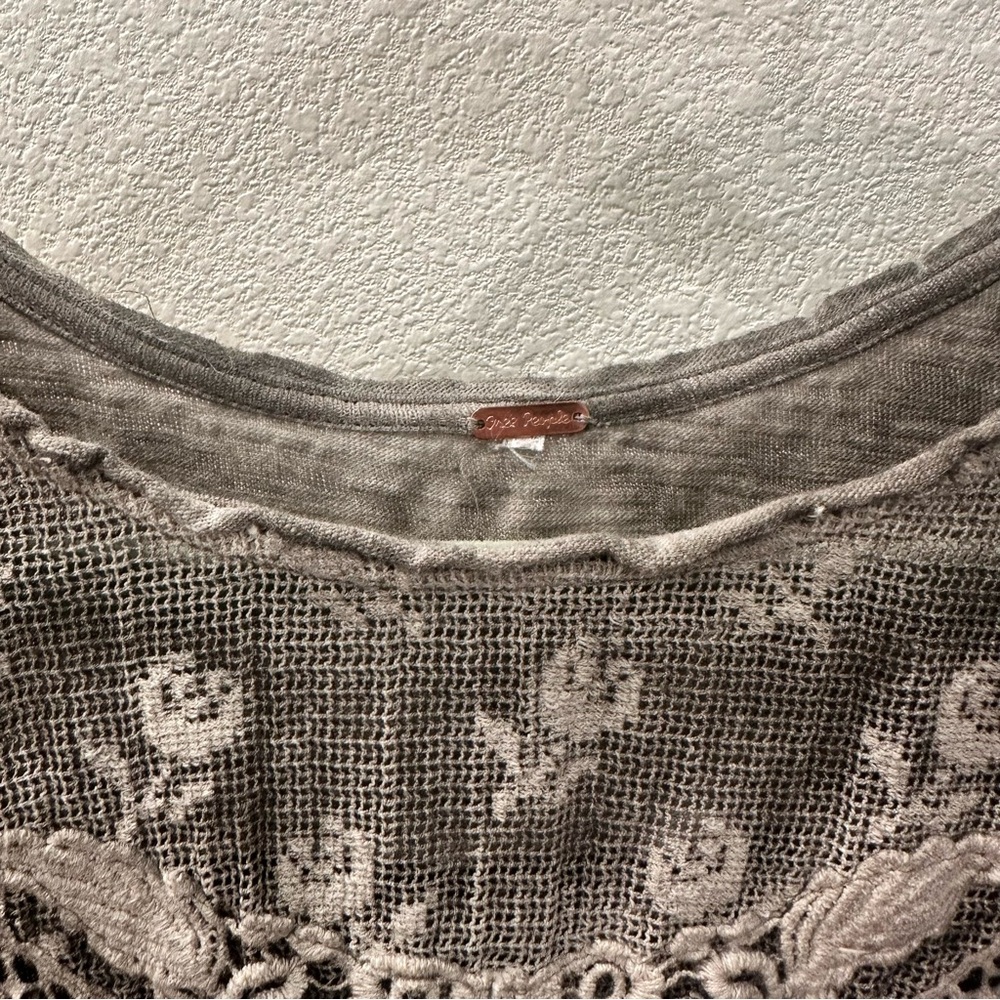 Free People Gray Lace Overlay sleeveless top - Picture 3 of 7